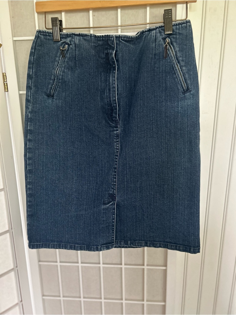 Talbots Petite Denim Pencil Skirt Front Zip Pockets Size 8P